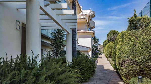 1464 Modernes Apartment Mijas-25