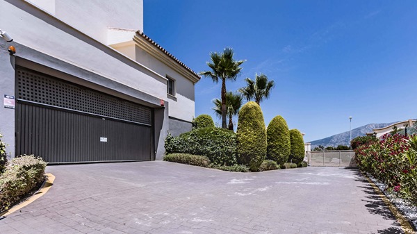 1464 Modernes Apartment Mijas-27